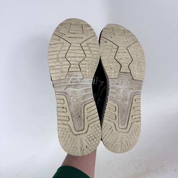 Asics Lyte Classic Athletic Running Sneakers Women's 8.5 Black Lace-Up Low Top - Picture 8 of 10